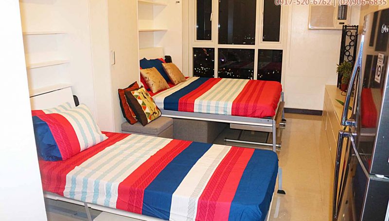 Studio unit for rent in Axis Residences Mandaluyong Metro Manila It is smartly fit out with space saving furniture to enhance the limited space that this 25 square space offers.